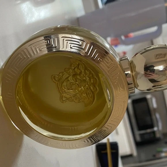 Versace Gold Eros Pour Femme Bottle - Picture 3 of 7